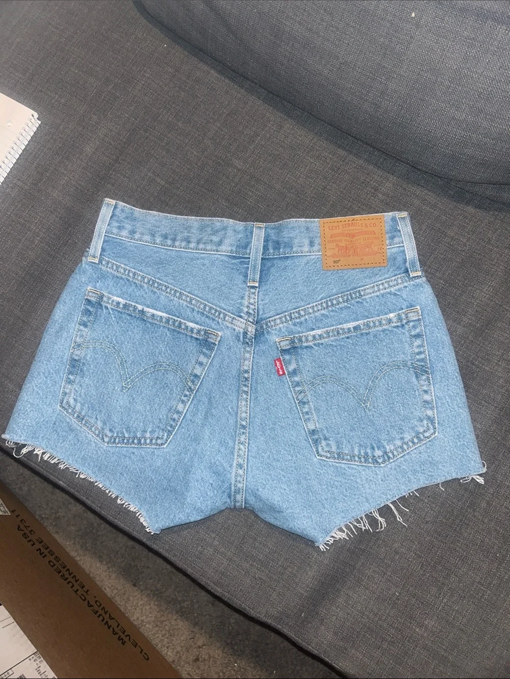 Levi’s 501 Light Stone Wash High Rise Distressed Denim Shorts | Size 25 - Picture 7 of 13